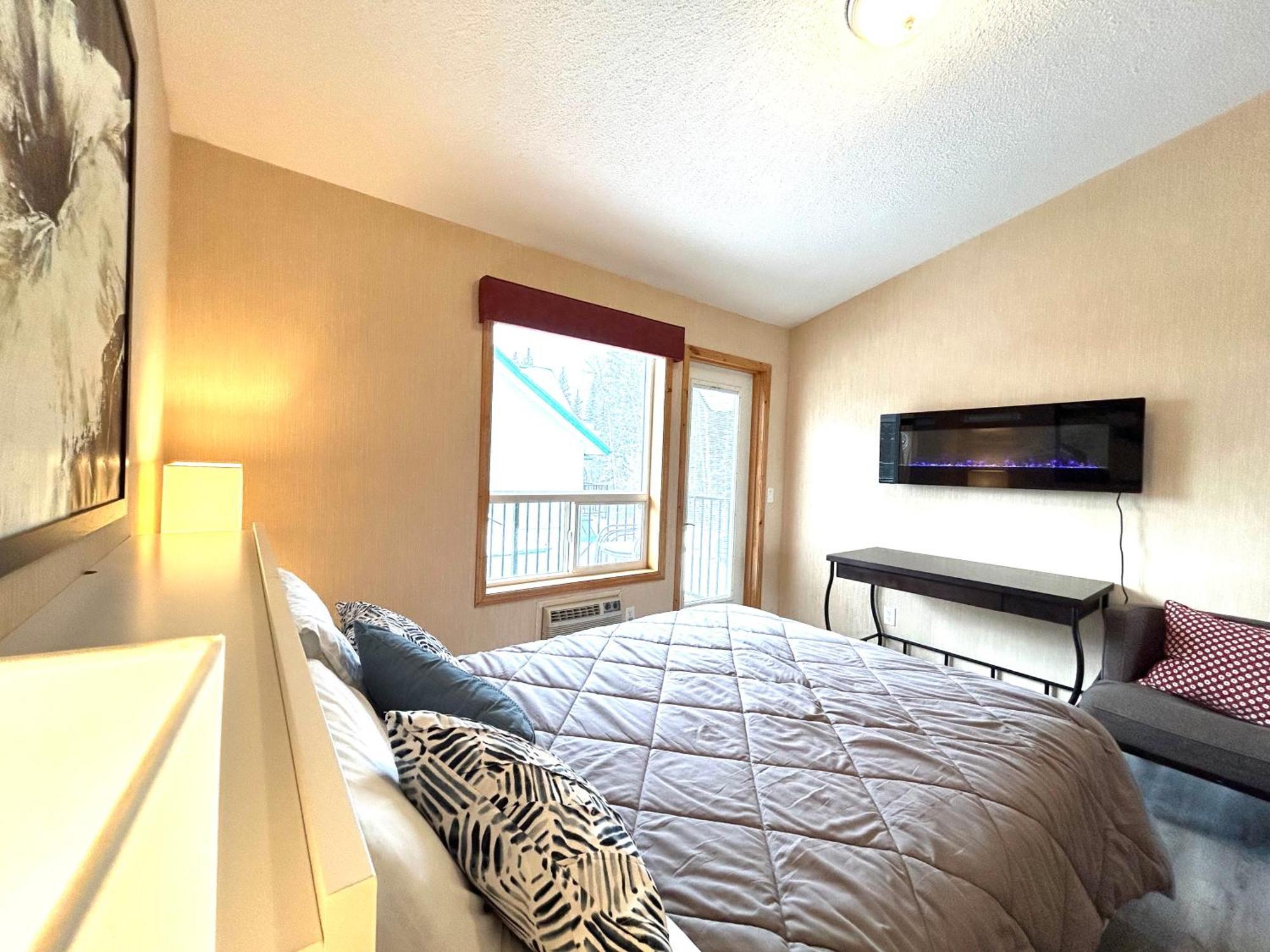 Banff Wood Lodge Canmore Kültér fotó